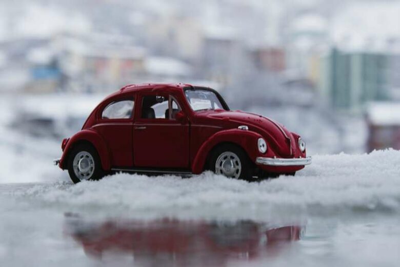 Do-car-insurance-rates-go-up-in-the-winter-?